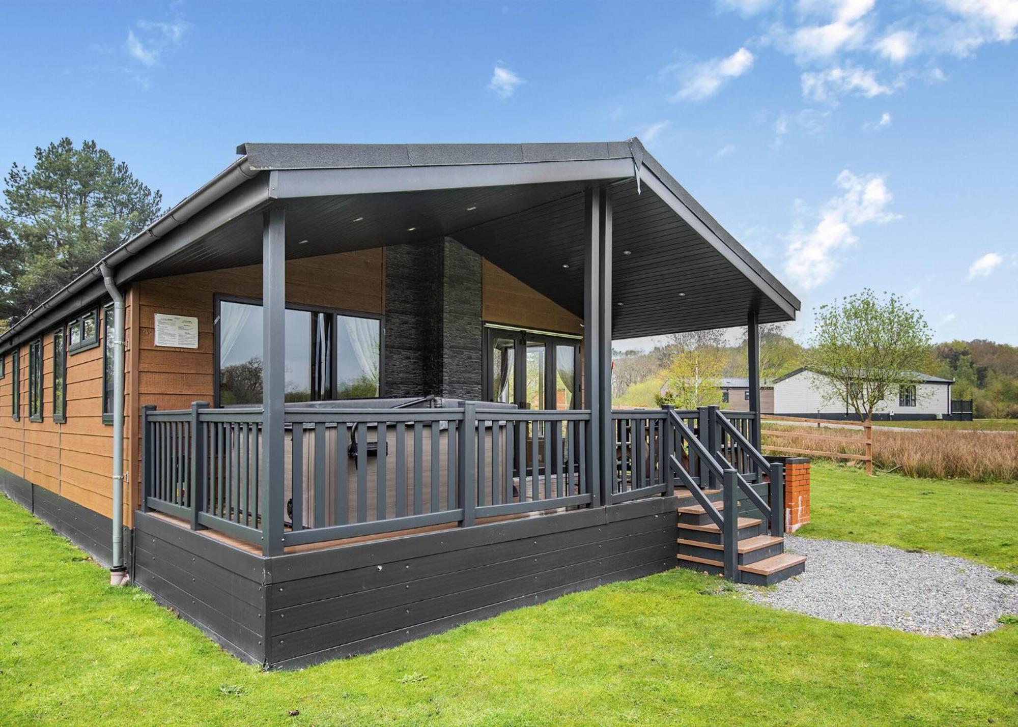Woodhall Country Park Lodges Woodhall Spa Exterior photo